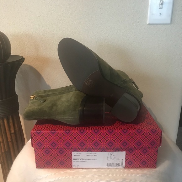 NIB TORY BURCH MARSDEN SUEDE ANKLE BOOTIE - Picture 6 of 7
